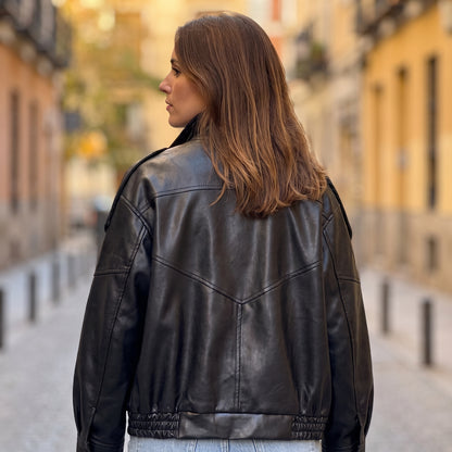 Valentina | Chaqueta Cuero Asimétrica